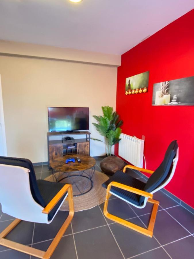 Cosy 2-Bedroom Apartment In The Center Of Hotton Exteriér fotografie