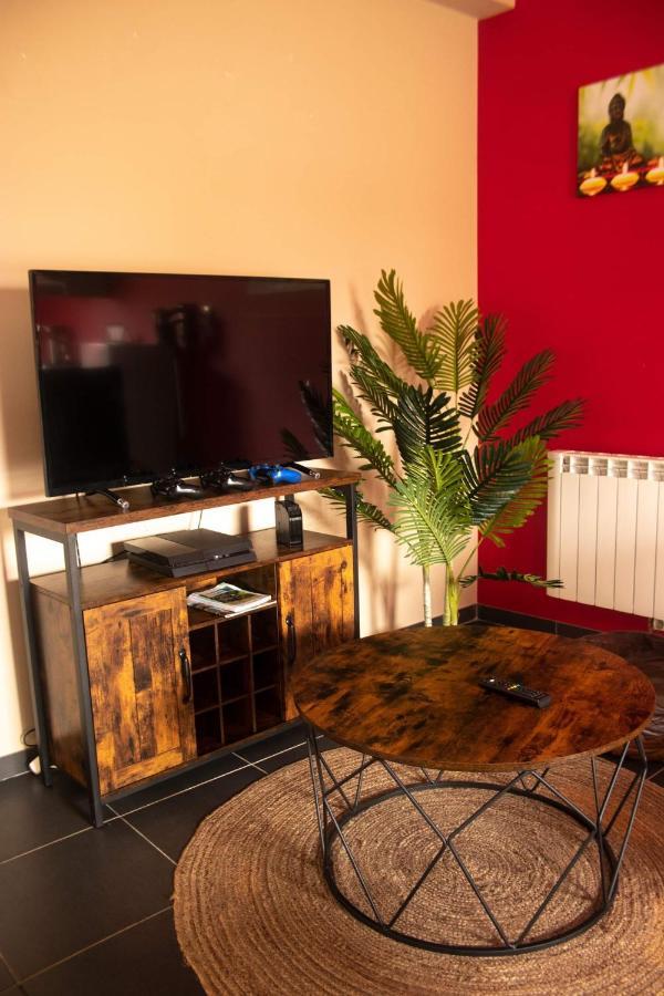 Cosy 2-Bedroom Apartment In The Center Of Hotton Exteriér fotografie